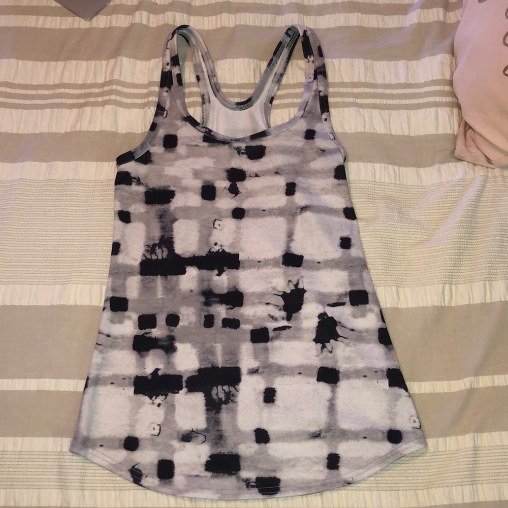 Lululemon Tank